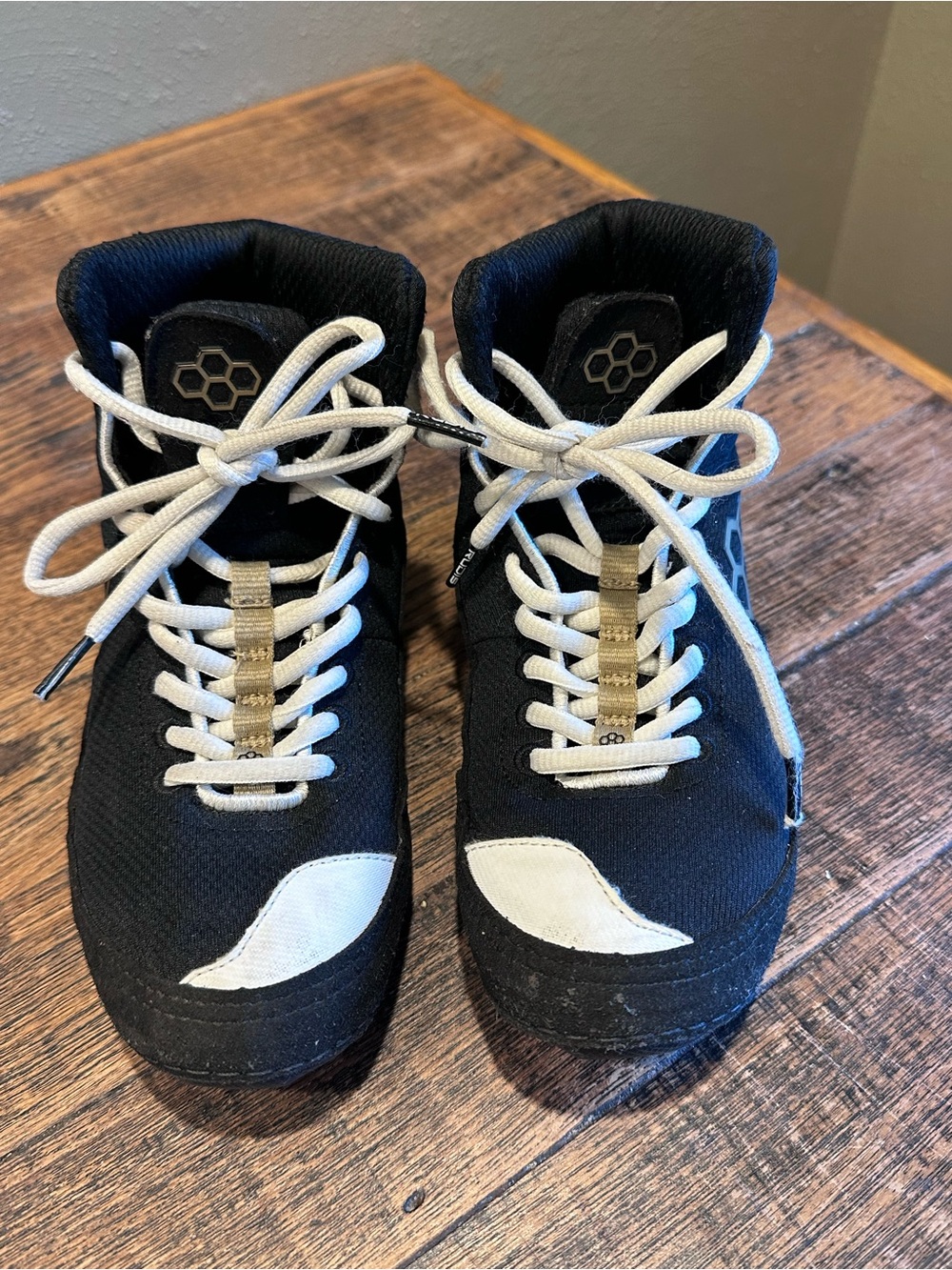 RUDIS Wrestling Shoes Black & White Men’s Size 5 Women’s Size 6.5